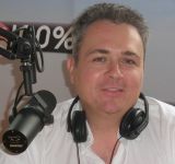 100% Radio : la toulousaine qui a défié Radio France